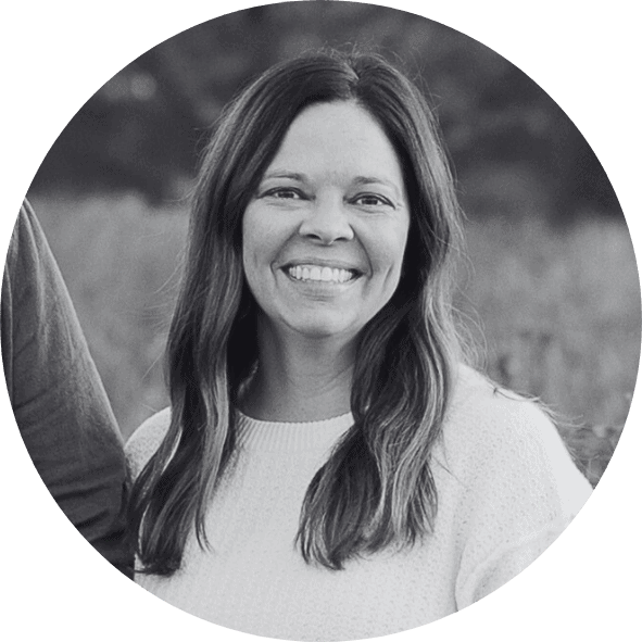 website round photos staff & board ()